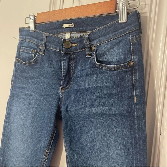 Nordstrom Edyson Sloan Skinny Jeans Dark Wash Slight Whiskering Size 26 - Picture 2 of 11